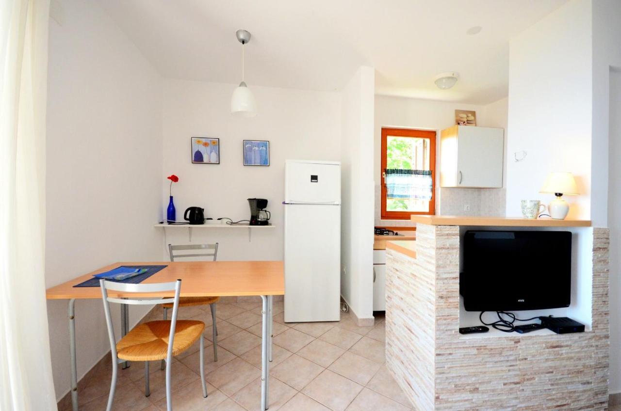 Apartment Andreas Ravni Εξωτερικό φωτογραφία