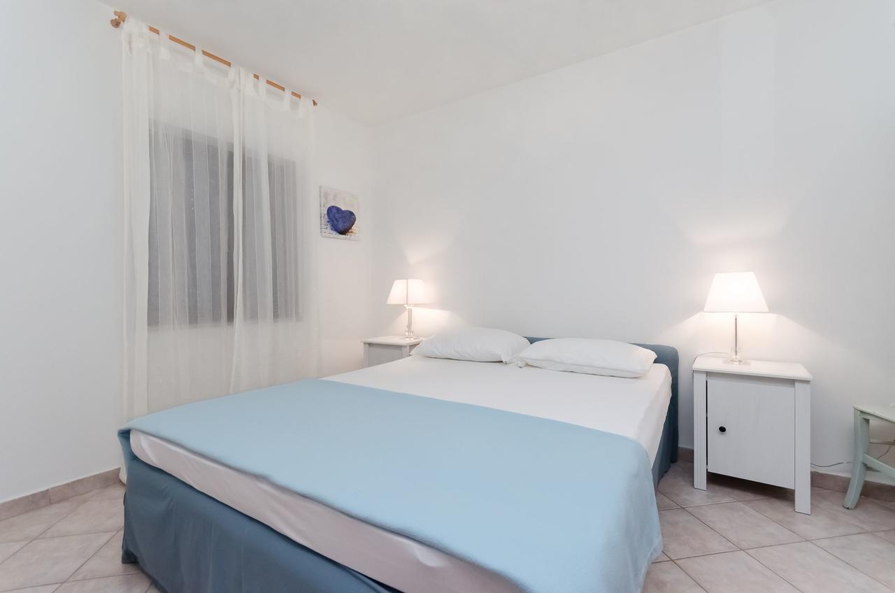 Apartment Andreas Ravni Εξωτερικό φωτογραφία